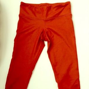 Alo cropped yoga leggings with mesh detail